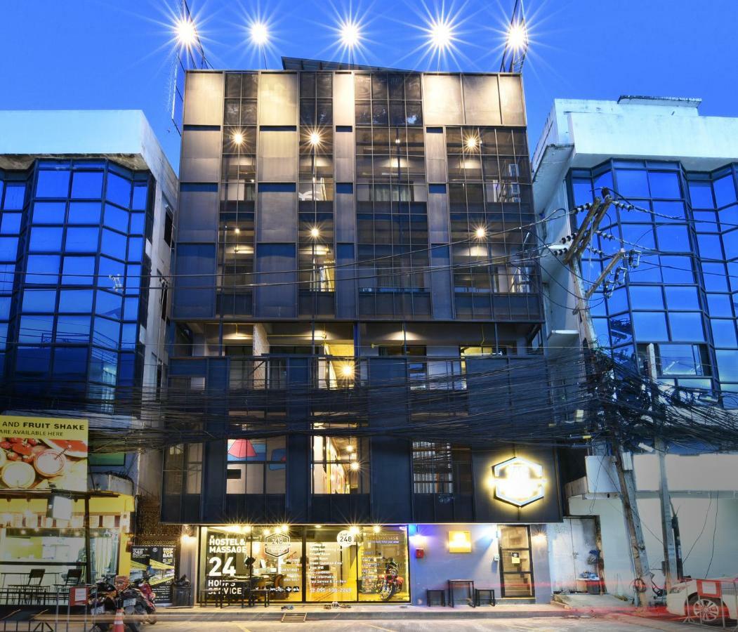 248 Street Hostel Chiang Mai Exteriör bild