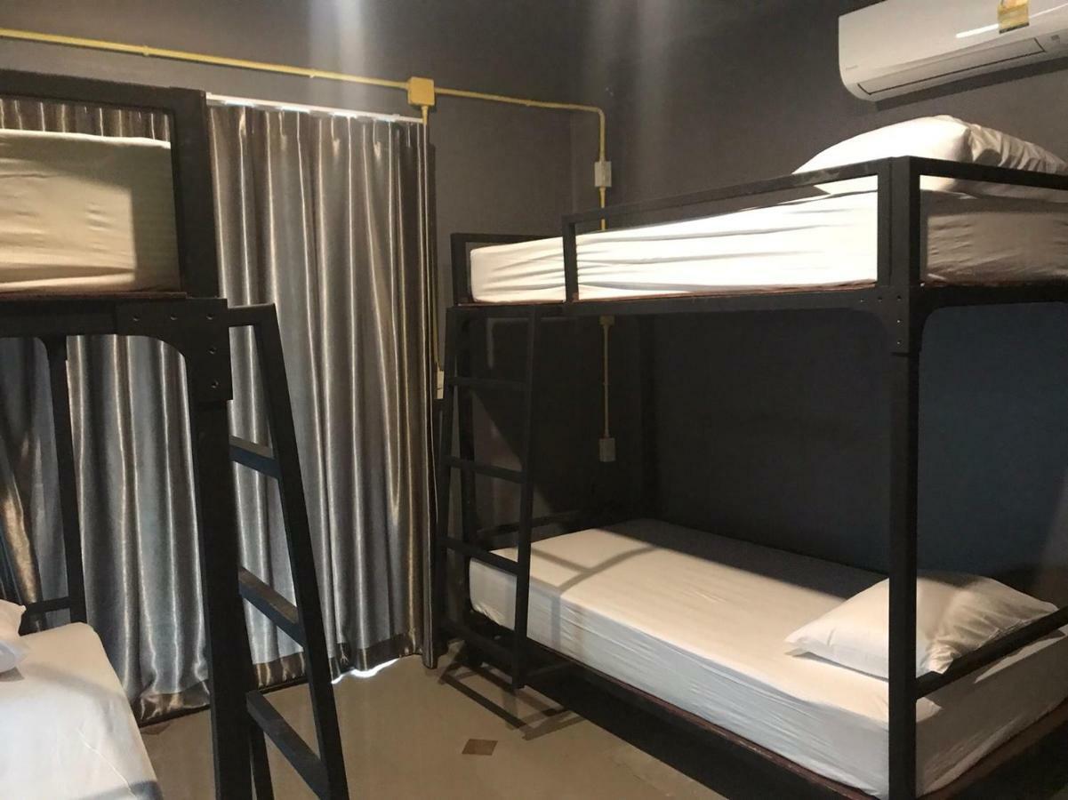 248 Street Hostel Chiang Mai Exteriör bild
