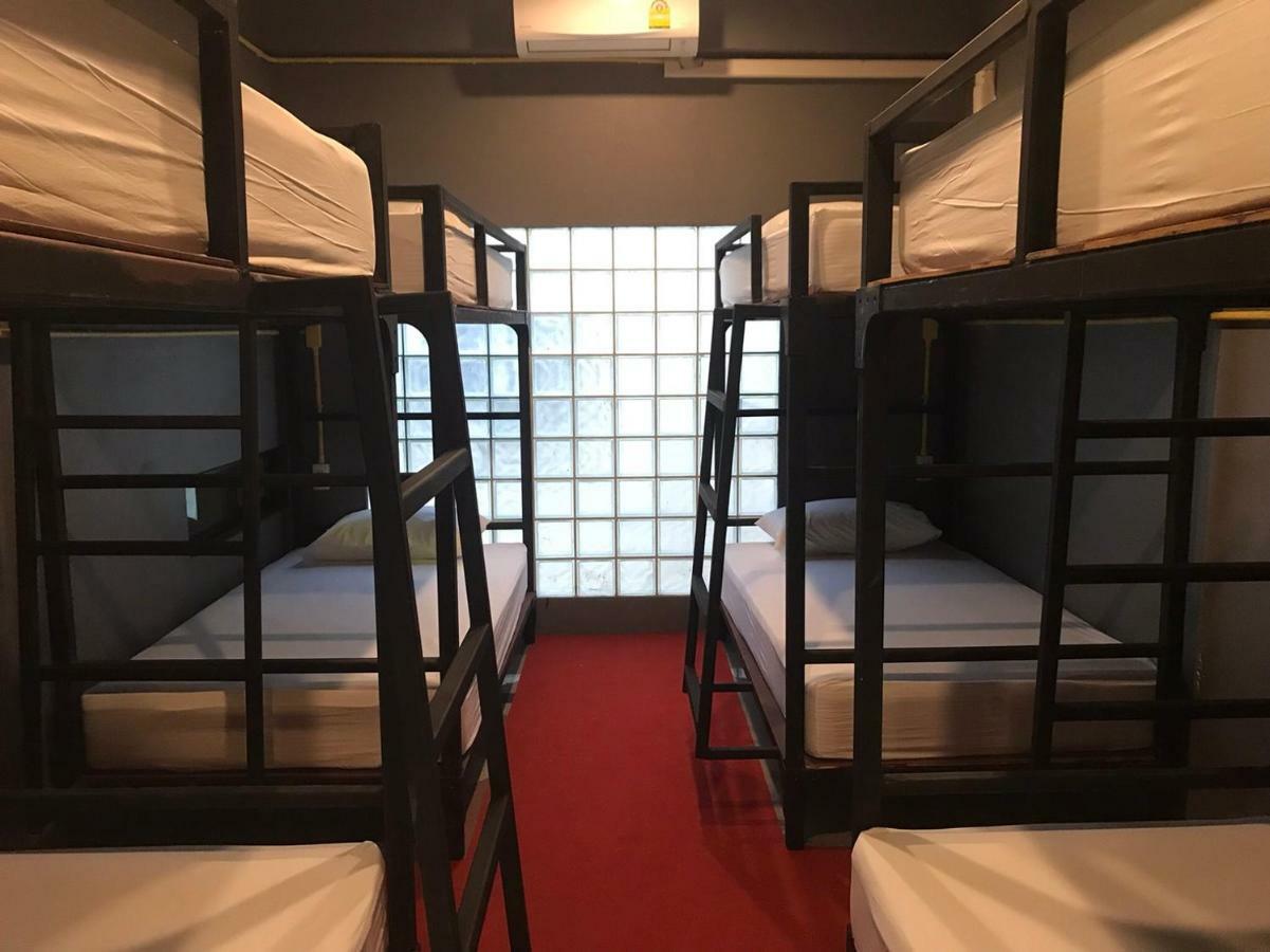 248 Street Hostel Chiang Mai Exteriör bild